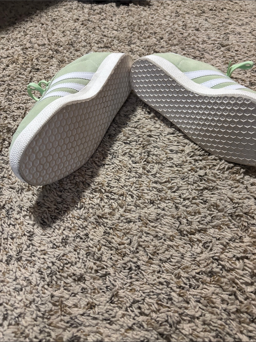 adidas Gazelle Sneakers in Pale Green and White - Picture 3 of 8